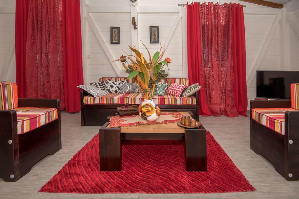 Bienvenue Au Tropic Venucia Villa Порт Луис Екстериор снимка